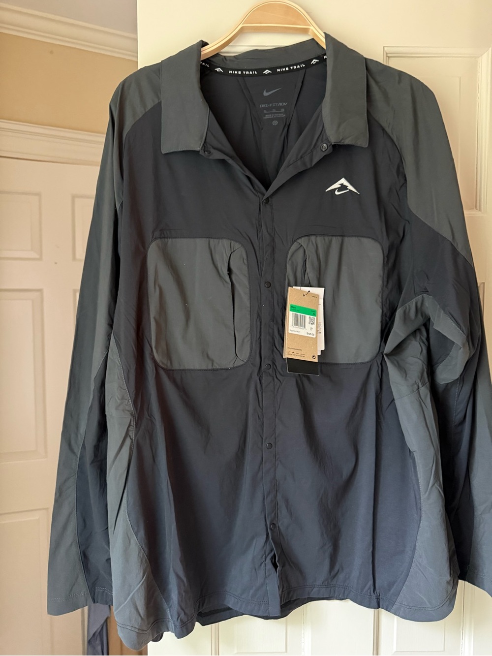 NWT Nike Trail UPF 40+ Running Hiking Jacket Shirt Men’s XL